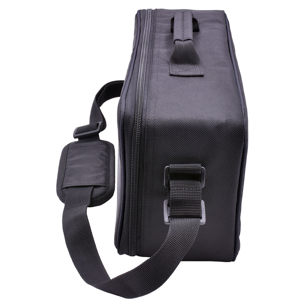A black Deluxe Gaming Trove carrying case. Brand: nan, Item: Deluxe Gaming Trove.